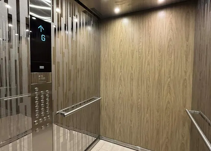Chic Staycation - Balcony With Free Wifi 300mbps, Neflix #bc6707 *