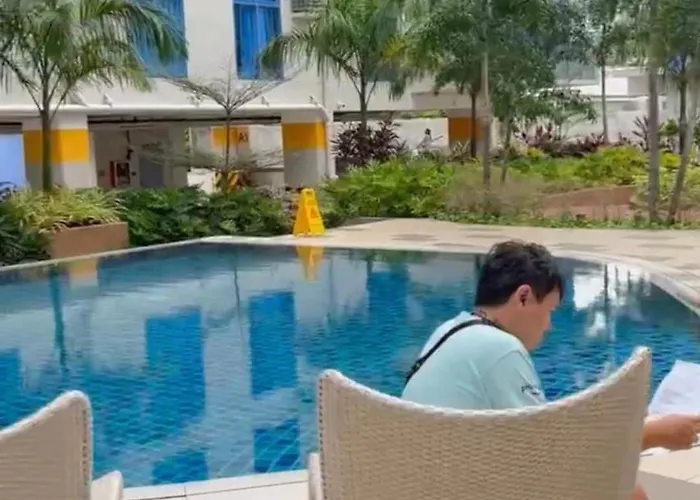 Chic Staycation - Balcony With Free Wifi 300mbps, Neflix #bc6707 Apartment