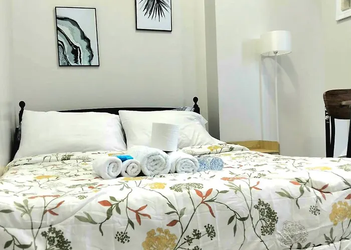 Chic Staycation - Balcony With Free Wifi 300mbps, Neflix #bc6707 Apartment *