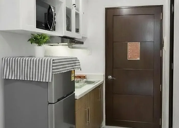 Chic Staycation - Balcony With Free Wifi 300mbps, Neflix #bc6707