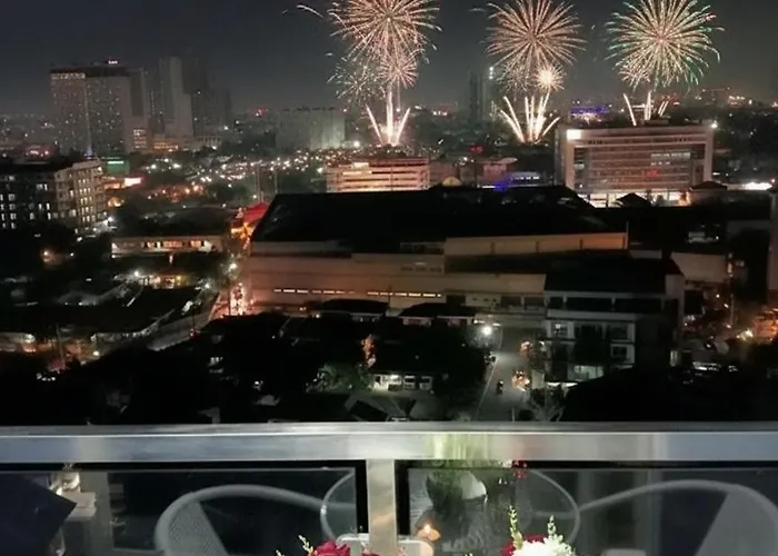 Chic Staycation - Balcony With Free Wifi 300mbps, Neflix #bc6707 Cebu