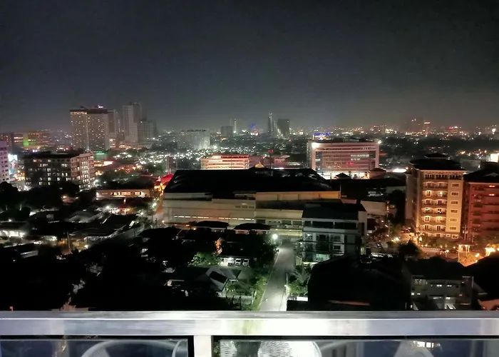 Chic Staycation - Balcony With Free Wifi 300mbps, Neflix #bc6707 *